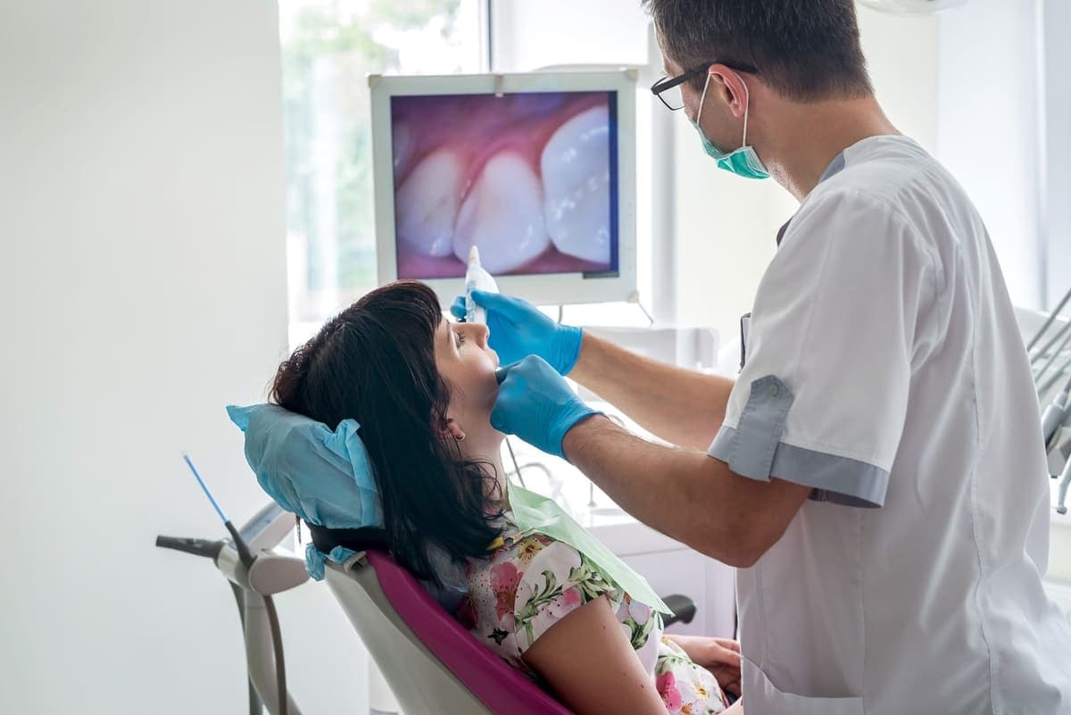 Dental Exams & Cleanings